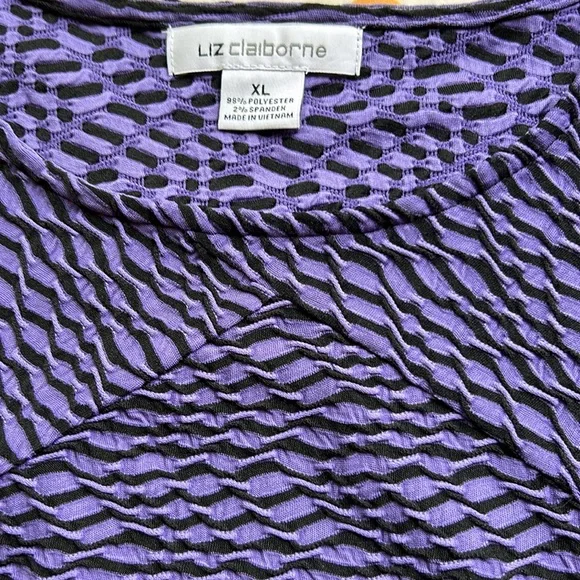 Liz Claiborne Women’s Tank Top XL NWOT 🥰Very Unique 😍 Textured Beautiful 🤩 - Picture 3 of 10